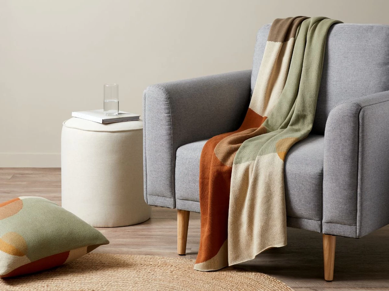 Amarose Abstract Knit Throw - Sage - CLEARANCE - Image 3