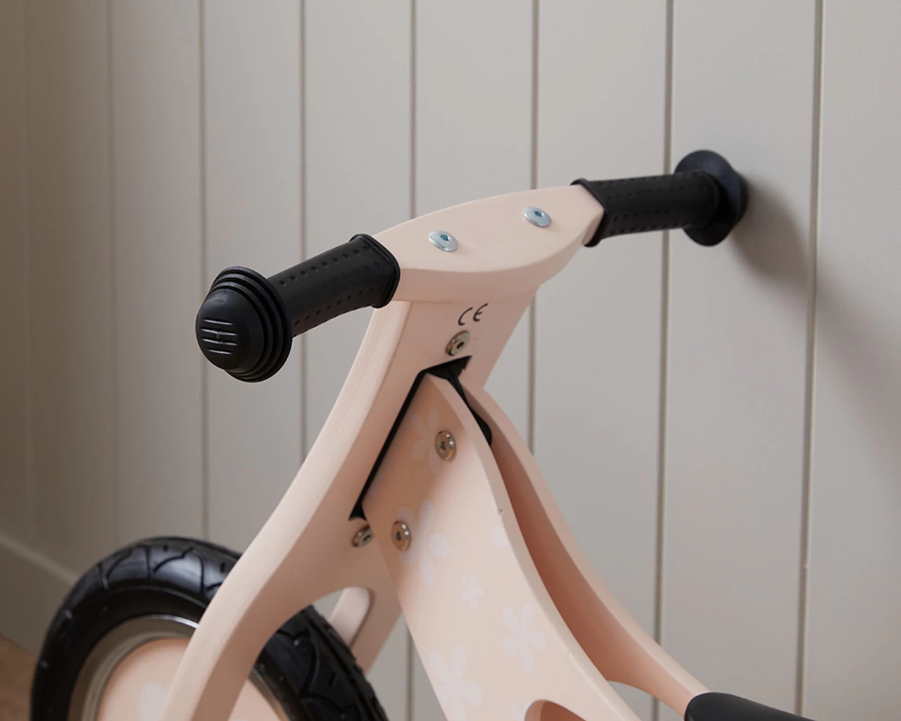 Daisy Balance Bike - Blush Pink - Image 4