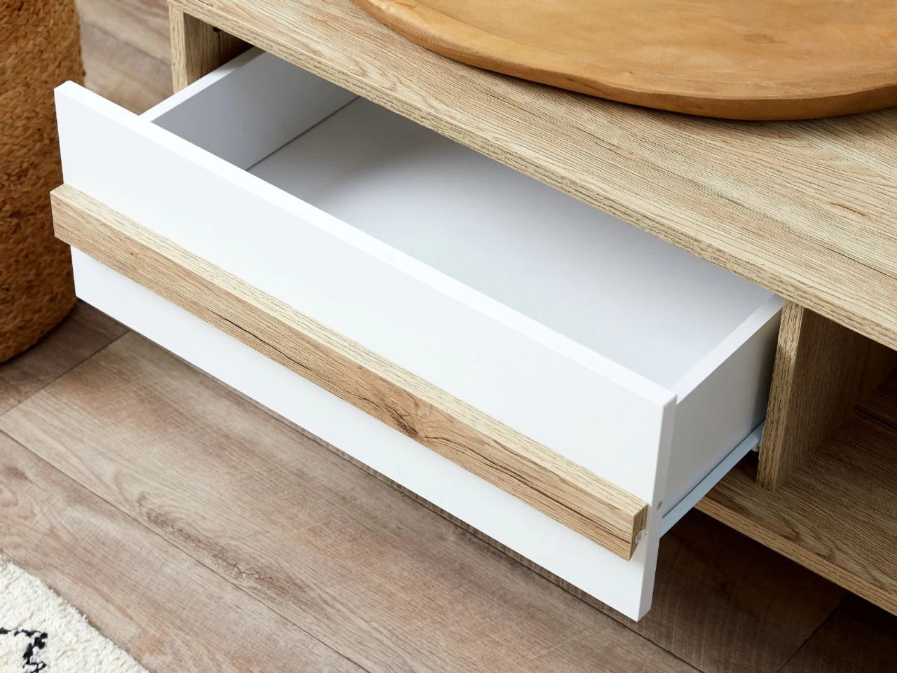 Jesse Entertainment Unit - Image 5