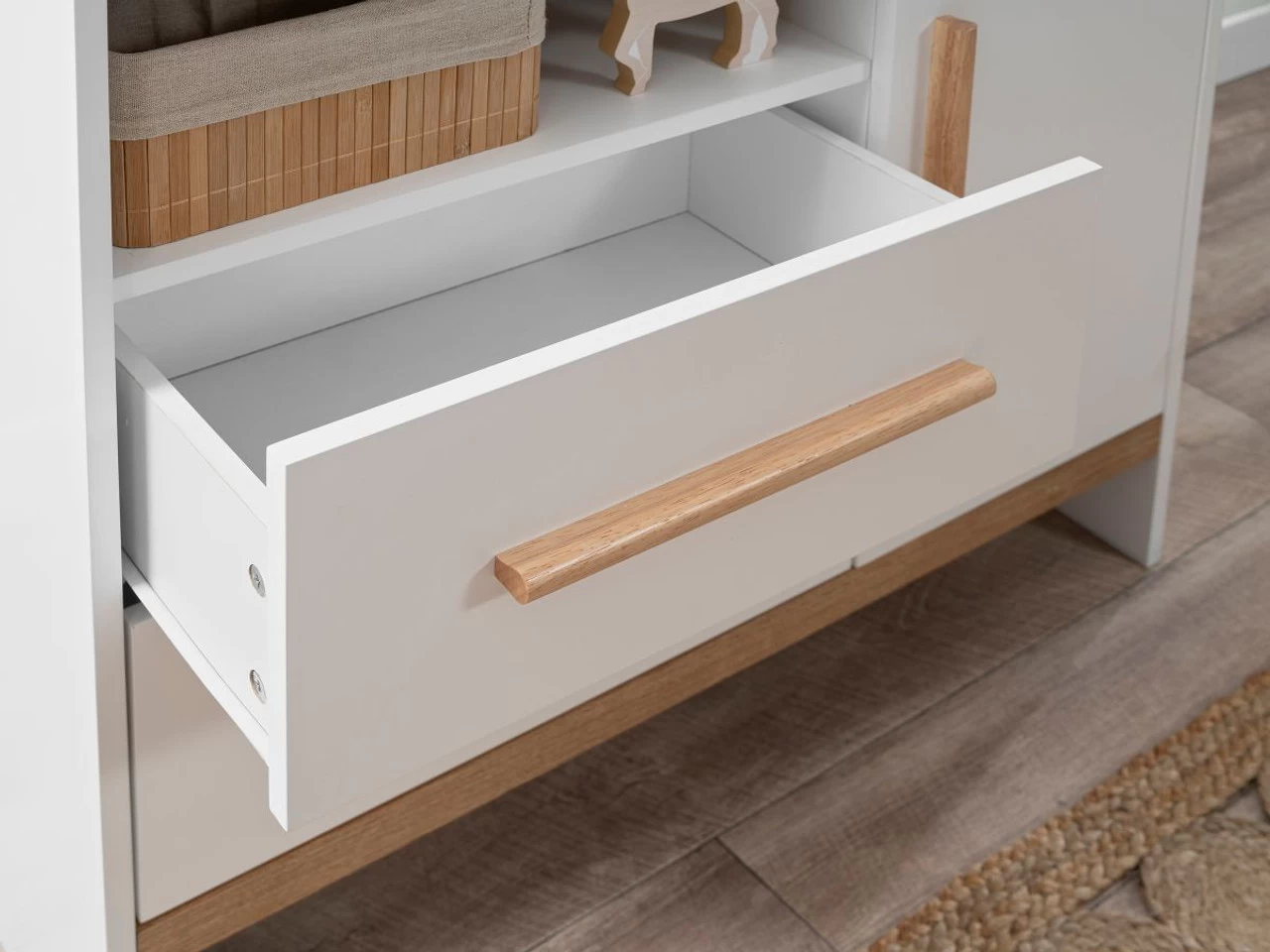 Alta Change Table - White/Natural - CLEARANCE - Image 5