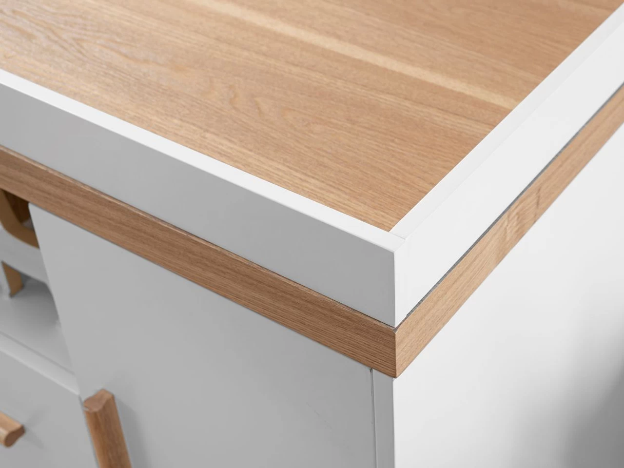 Alta Change Table - White/Natural - CLEARANCE - Image 6