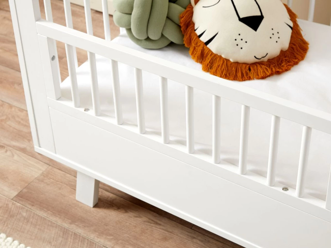 Aspen Cot Toddler Bed Half Frame - White - Image 5