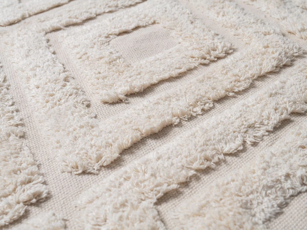 Dajana Floor Rug - Extra Large - Image 6