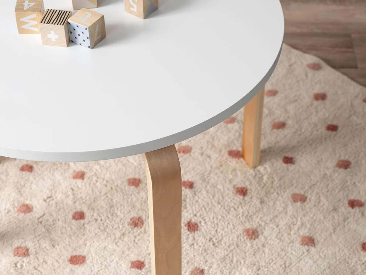 Hudson Kids Round Table - White/Natural - Image 4