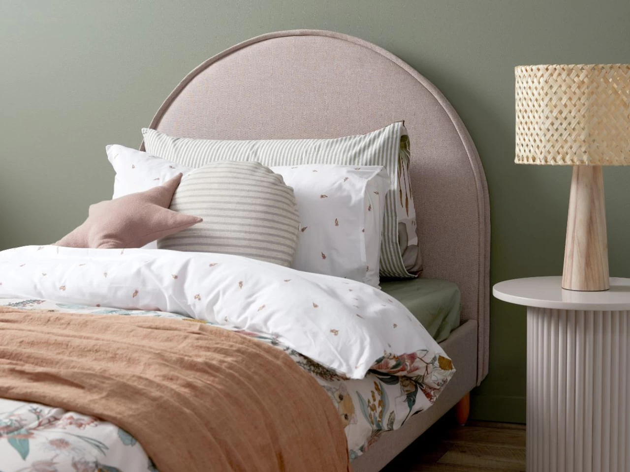 Imogen King Single Bed - Dusty Pink - Image 4