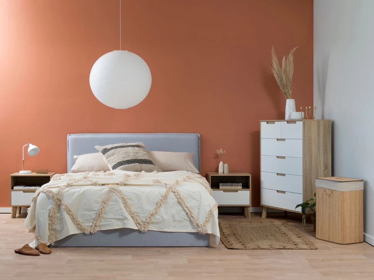 Peyton Queen Bed - Light Grey - Image 5