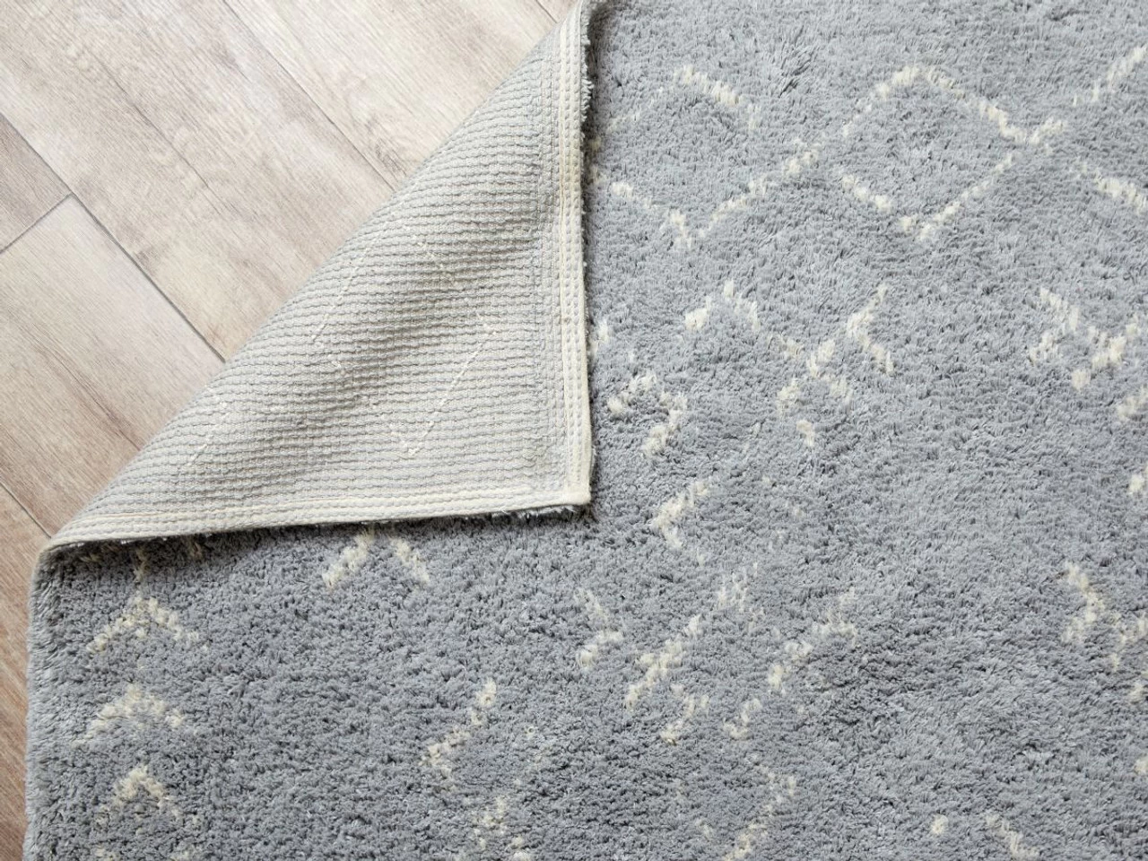 Romi Floor Rug - Large - Grey - Image 6