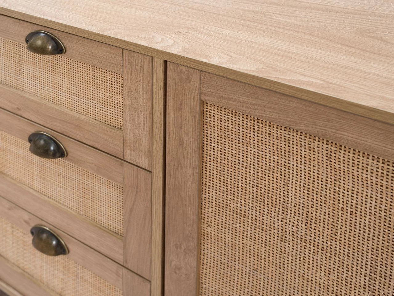 Savannah Buffet - CLEARANCE - Image 4