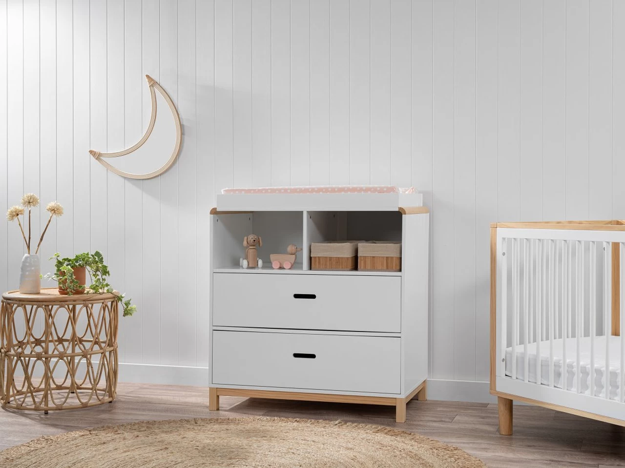 Tahoe Change Table - Image 3