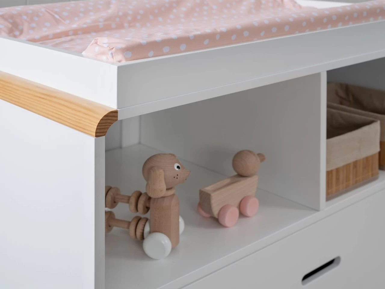 Tahoe Change Table - Image 5