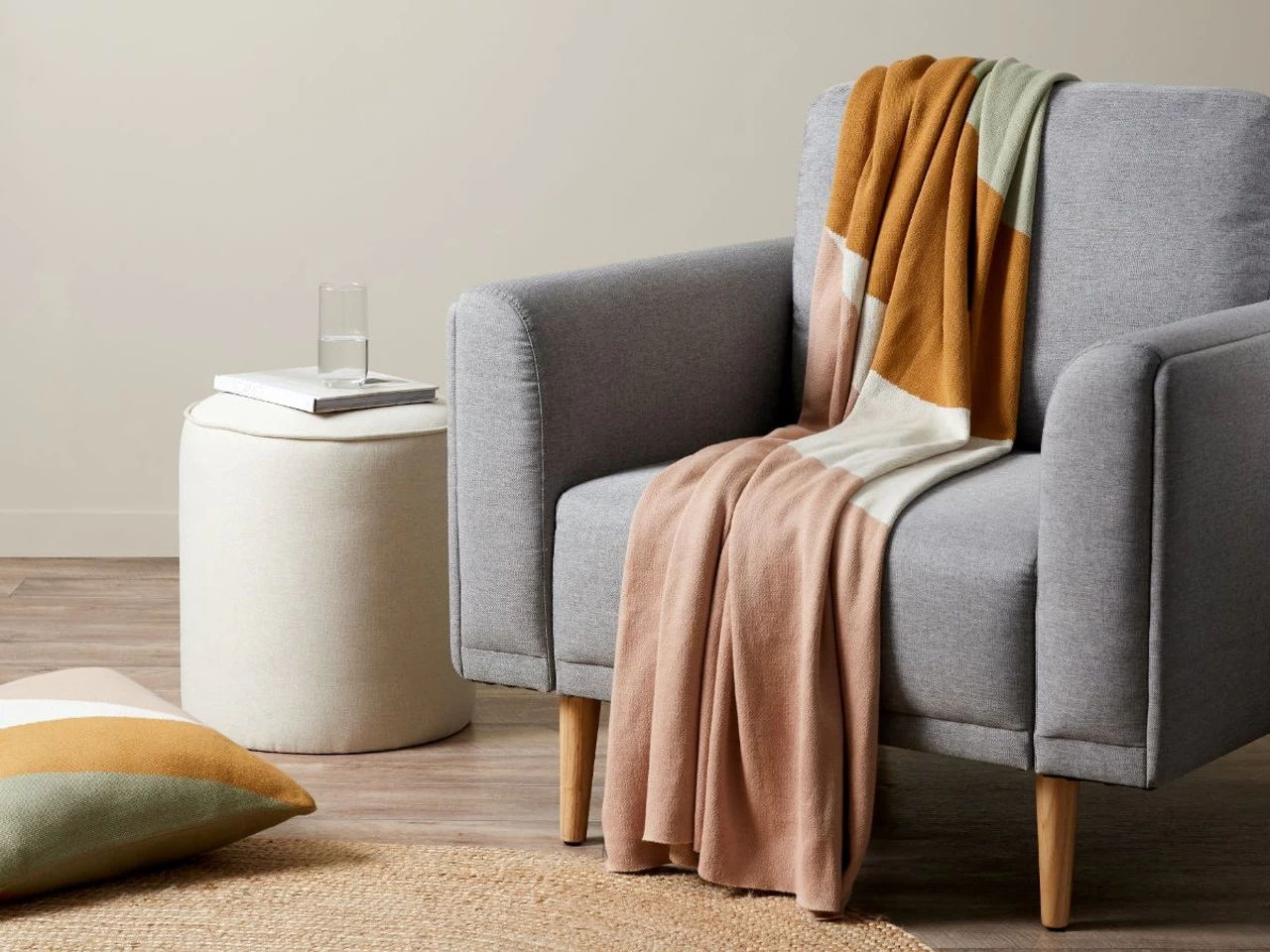 Myla Abstract Knit Throw - Sage/Pink - CLEARANCE - Image 3