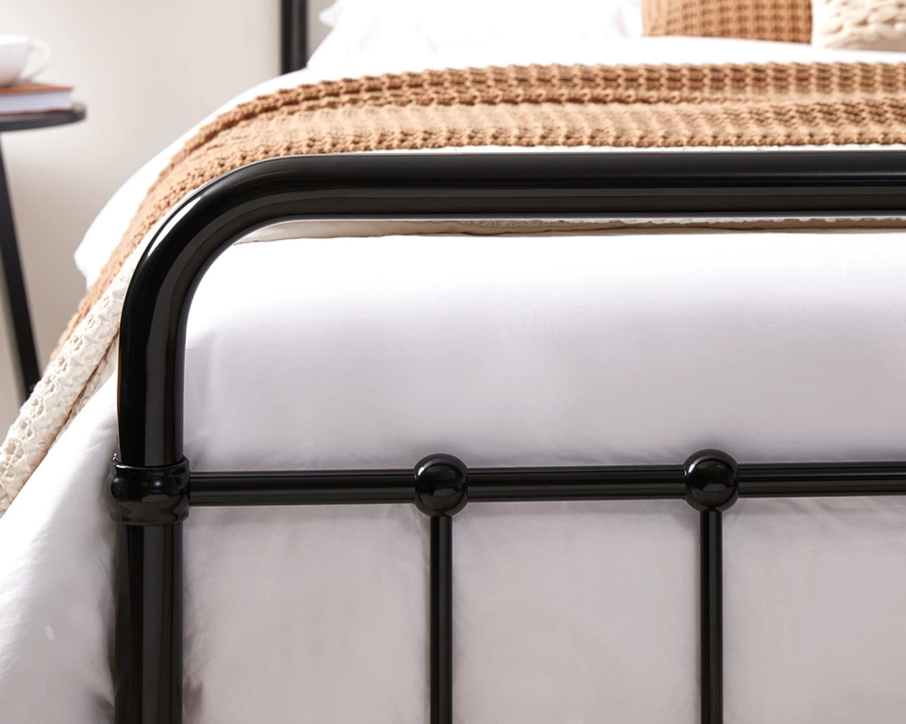 Sonata Queen Bed - Black - Image 6