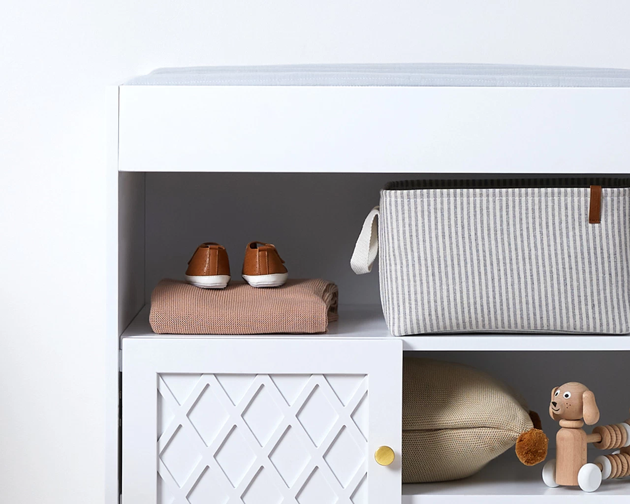 Genevieve Change Table - Image 6