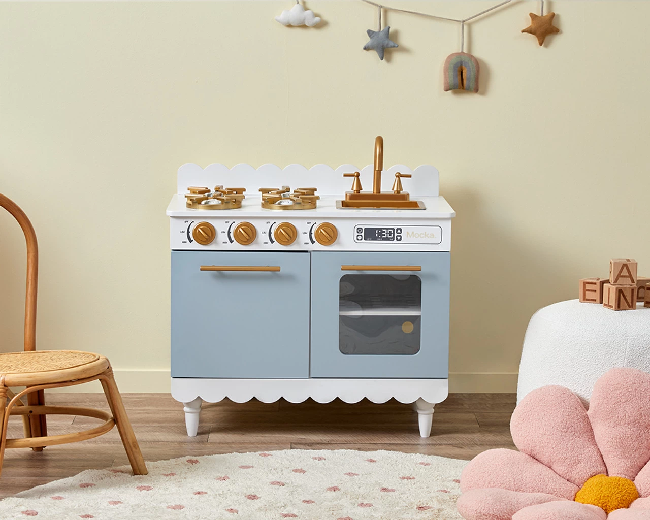 Kids Cottage Kitchen - Image 3